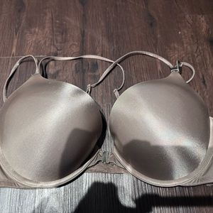 Victoria Secret Bombshell Plunge Push Up 38C New